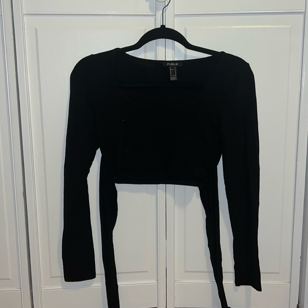 Wrap around top